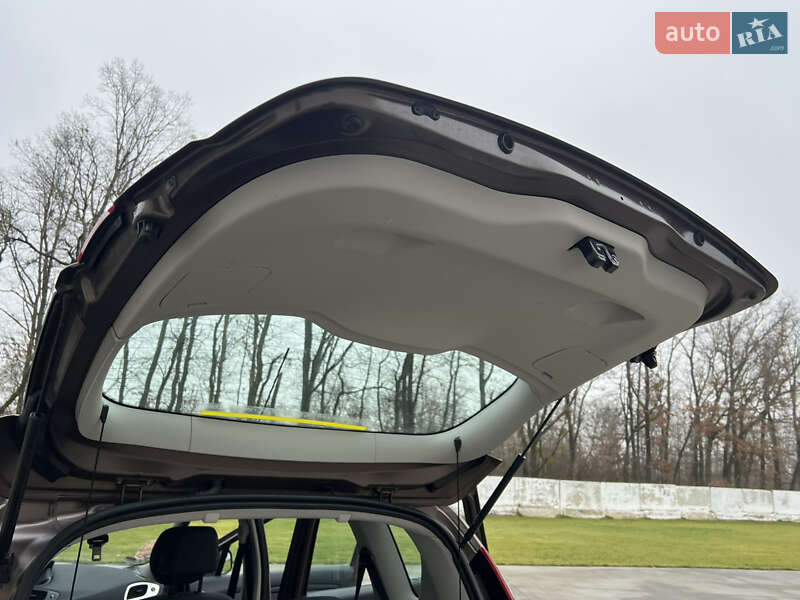 Минивэн Renault Scenic 2011 в Луцке фото 114 Минивэн Renault Scenic 2011 в Луцке