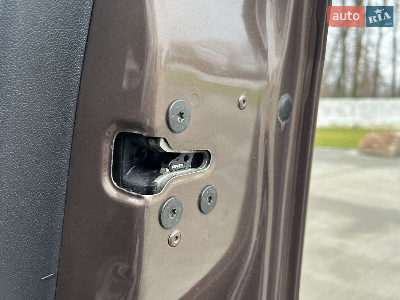 Минивэн Renault Scenic 2011 в Луцке фото 118 Минивэн Renault Scenic 2011 в Луцке