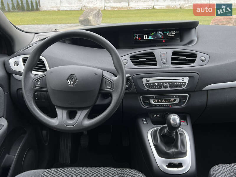 Минивэн Renault Scenic 2011 в Луцке фото 179 Минивэн Renault Scenic 2011 в Луцке