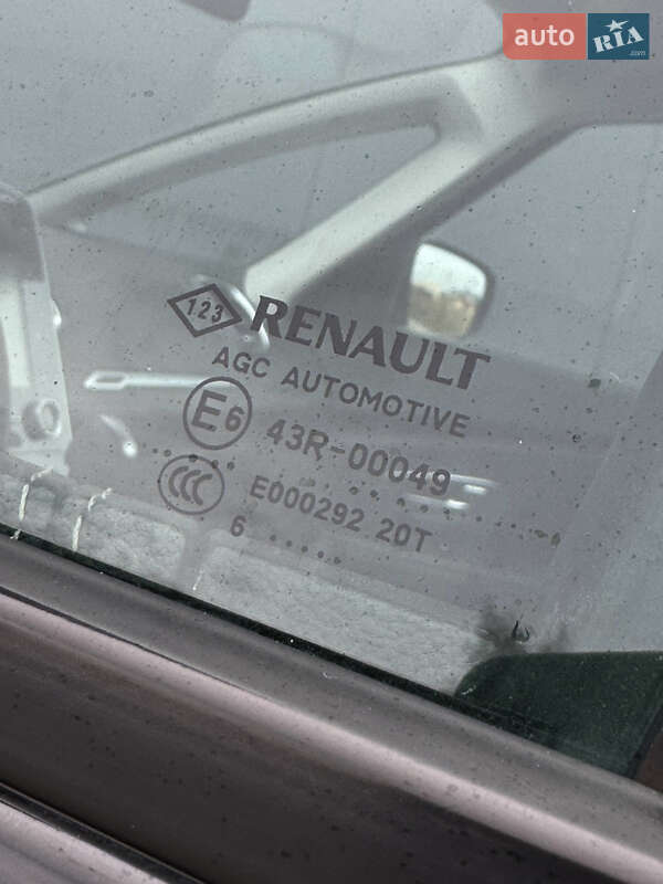 Минивэн Renault Scenic 2016 в Луцке