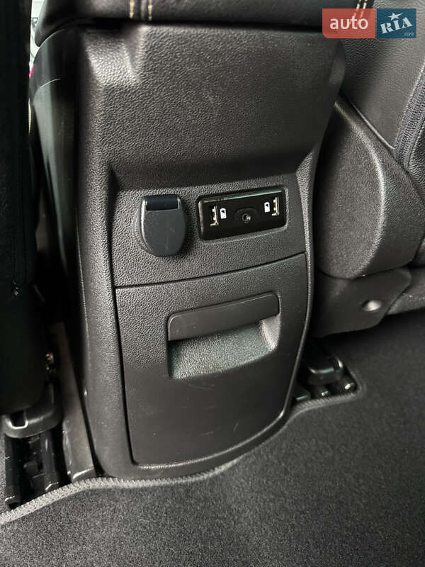 Минивэн Renault Scenic 2016 в Луцке