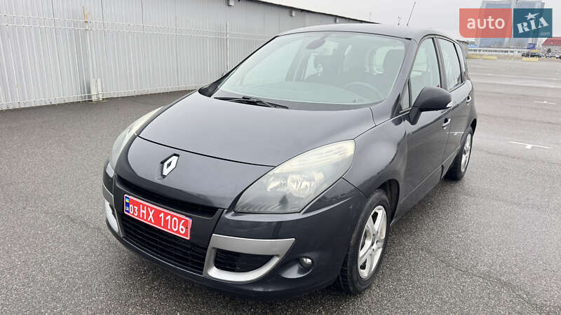 Renault Scenic 2011