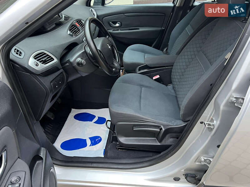 Мінівен Renault Scenic 2010 в Коломиї