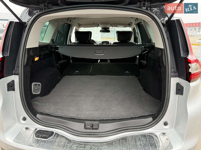 Минивэн Renault Scenic 2017 в Киеве