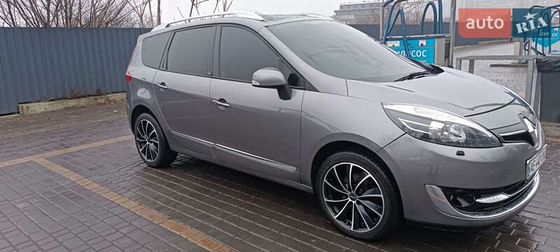 Мінівен Renault Scenic 2013 в Дніпрі