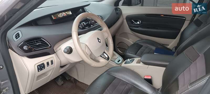 Мінівен Renault Scenic 2013 в Дніпрі