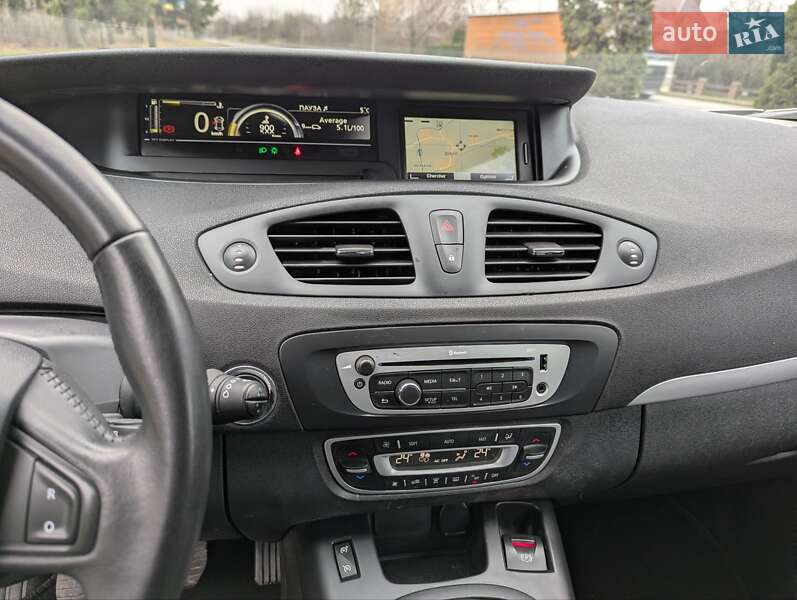 Минивэн Renault Scenic 2014 в Дубно