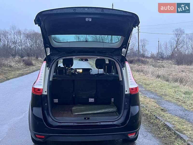 Мінівен Renault Scenic 2011 в Долині фото 11 Мінівен Renault Scenic 2011 в Долині