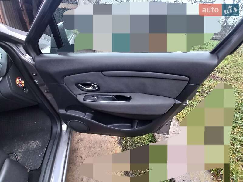 Мінівен Renault Scenic 2012 в Сумах