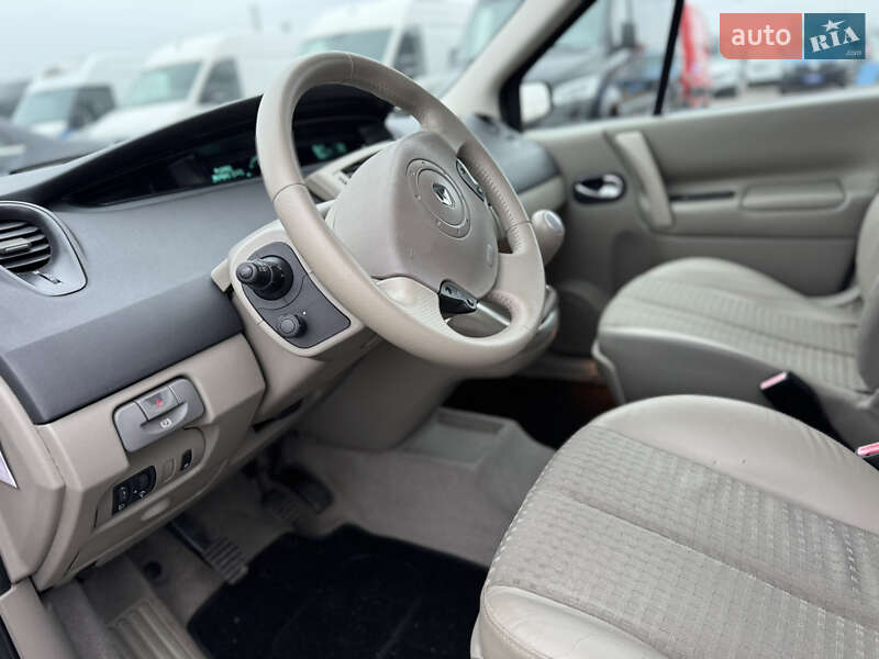 Мінівен Renault Scenic 2004 в Києві