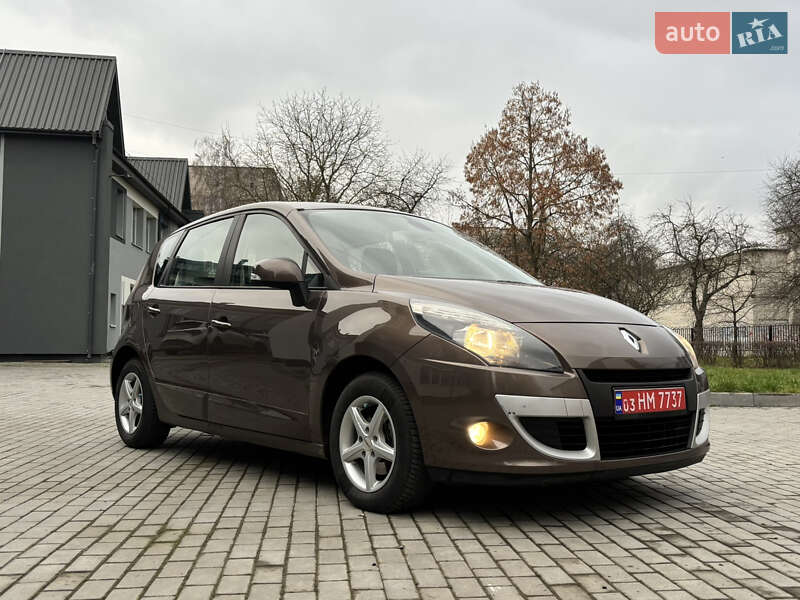 Минивэн Renault Scenic 2009 в Луцке фото Минивэн Renault Scenic 2009 в Луцке