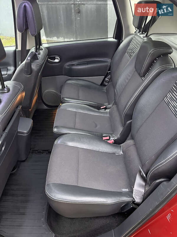 Минивэн Renault Scenic 2008 в Луцке фото 30 Минивэн Renault Scenic 2008 в Луцке