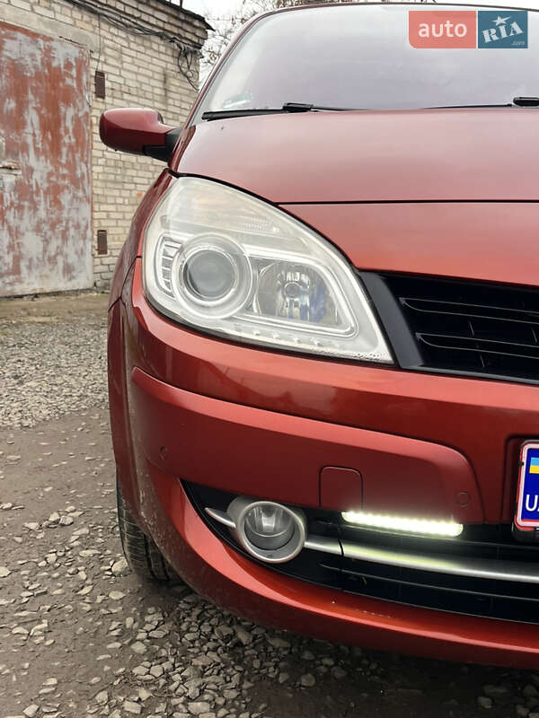 Минивэн Renault Scenic 2008 в Луцке фото 46 Минивэн Renault Scenic 2008 в Луцке