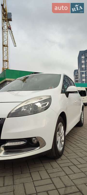 Мінівен Renault Scenic 2012 в Черкасах