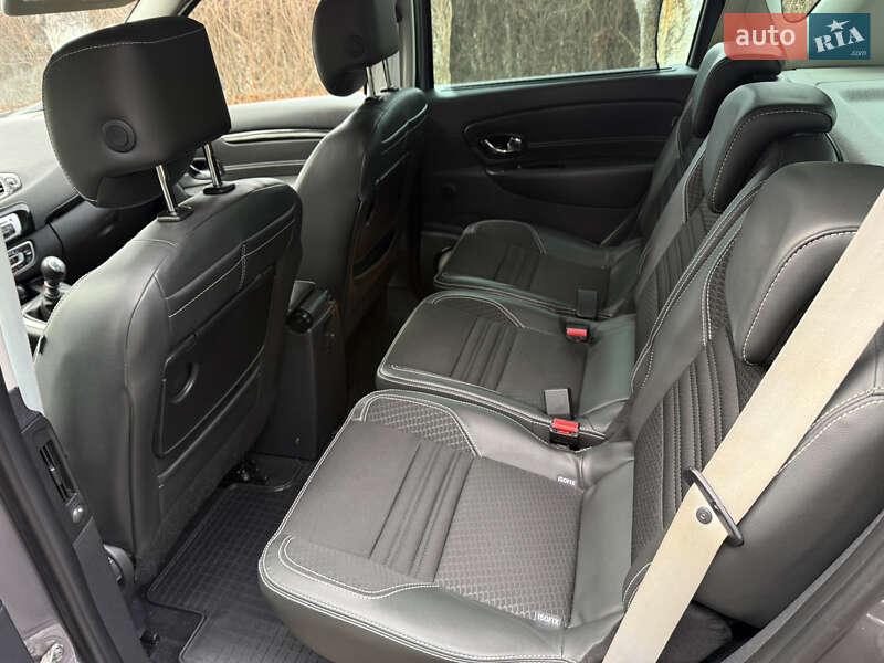 Мінівен Renault Scenic 2015 в Луцьку фото 28 Мінівен Renault Scenic 2015 в Луцьку