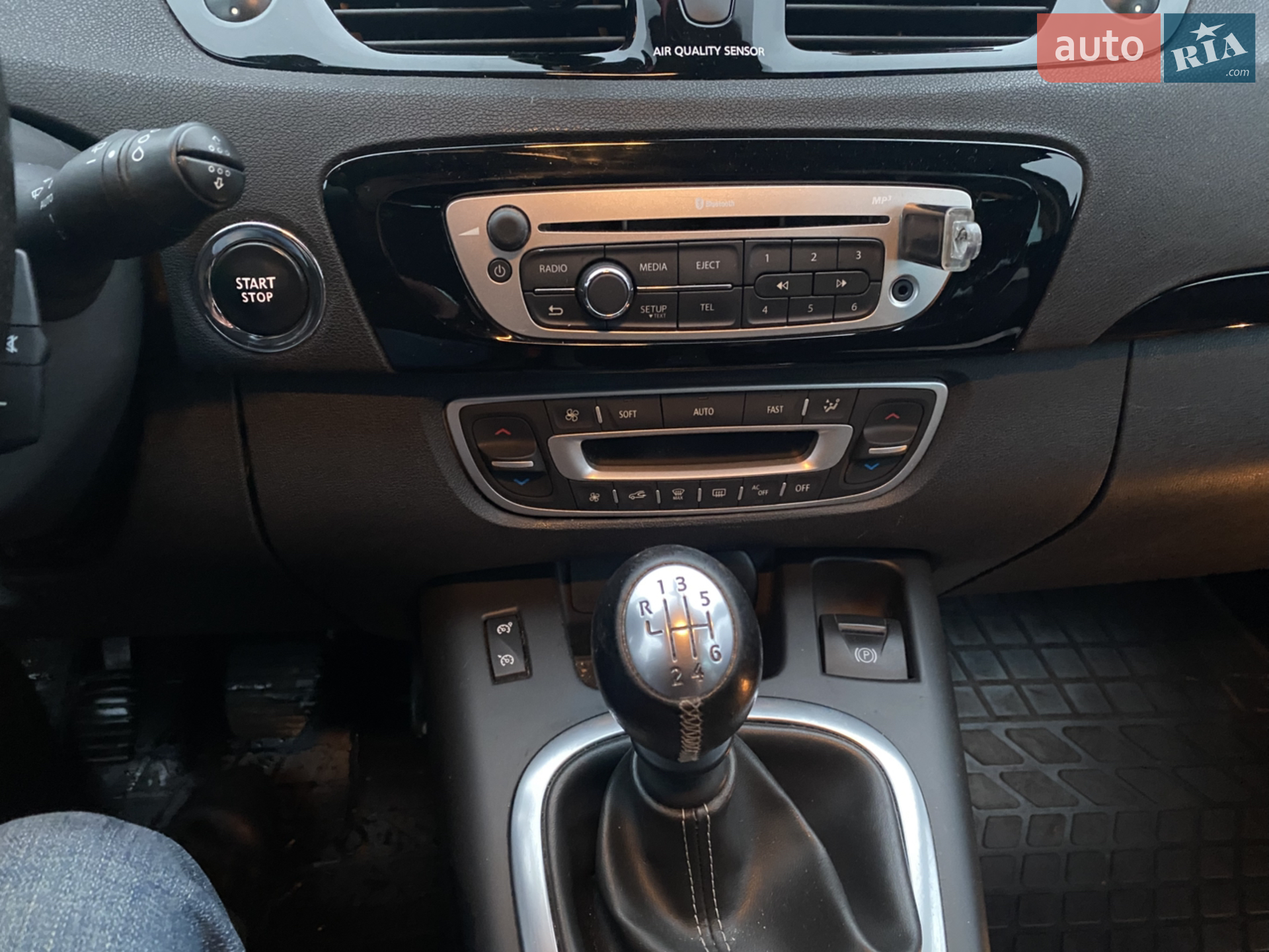 2013 Renault Scenic - мініатюра 17