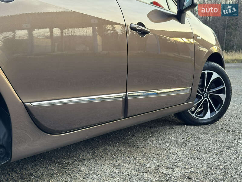 Минивэн Renault Scenic 2015 в Моршине