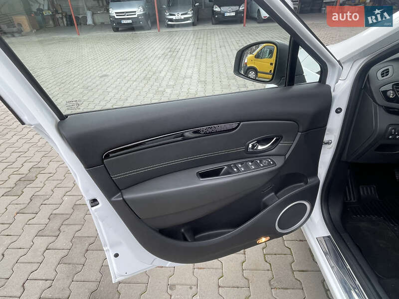 Мінівен Renault Scenic 2012 в Рівному фото 12 Мінівен Renault Scenic 2012 в Рівному