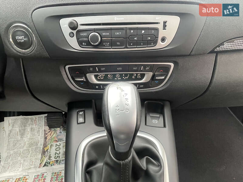 Мінівен Renault Scenic 2012 в Рівному фото 23 Мінівен Renault Scenic 2012 в Рівному