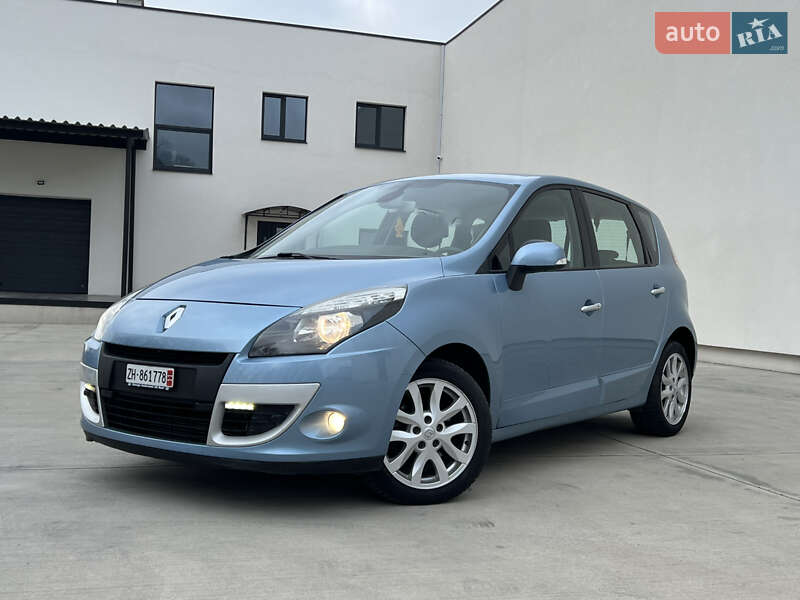 Минивэн Renault Scenic 2011 в Луцке