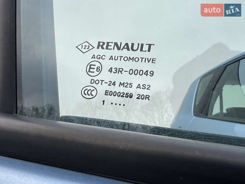 Минивэн Renault Scenic 2011 в Луцке