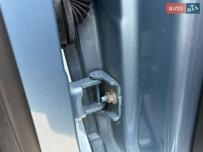 Минивэн Renault Scenic 2011 в Луцке