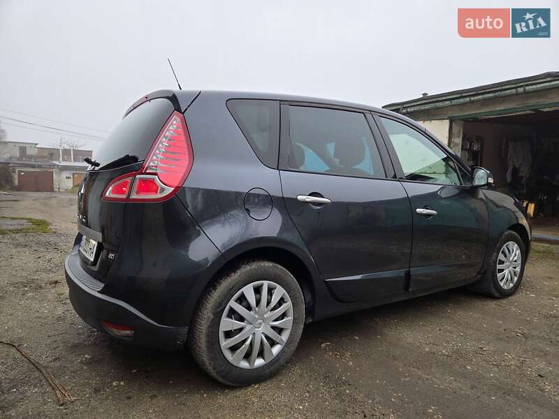 Минивэн Renault Scenic 2010 в Тернополе