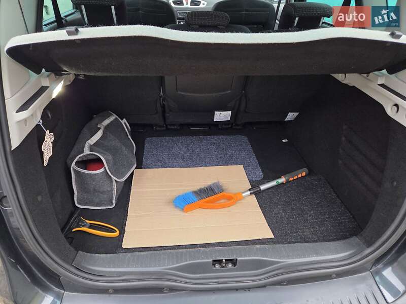 Минивэн Renault Scenic 2010 в Тернополе