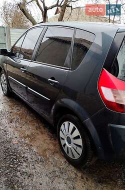 Минивэн Renault Scenic 2005 в Барвенкове
