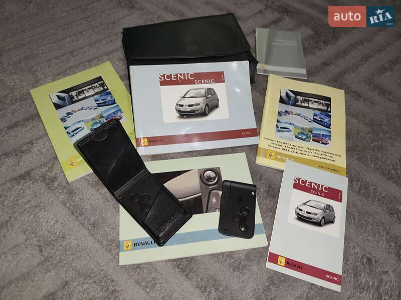 Минивэн Renault Scenic 2006 в Ровно