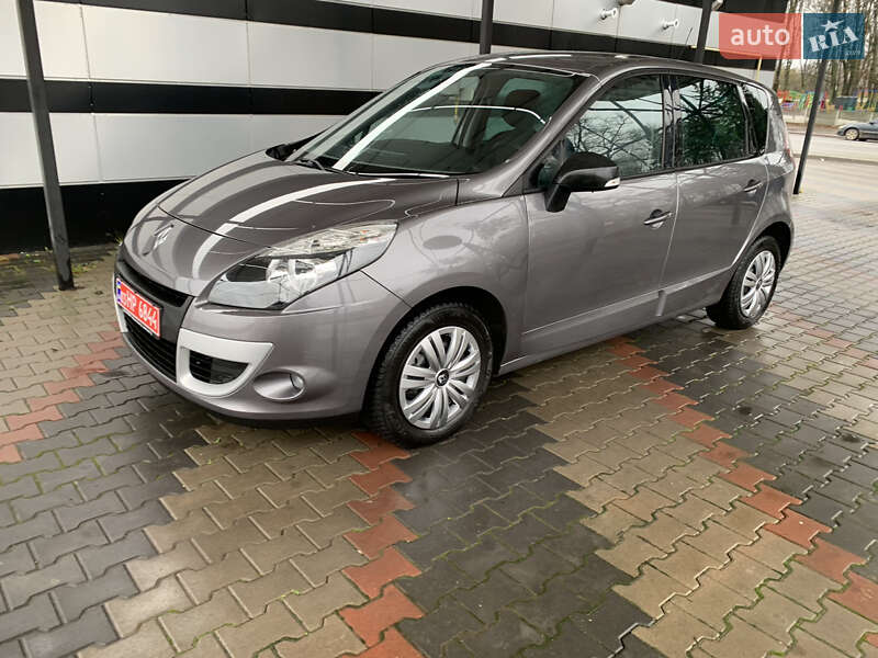 Минивэн Renault Scenic 2009 в Виннице