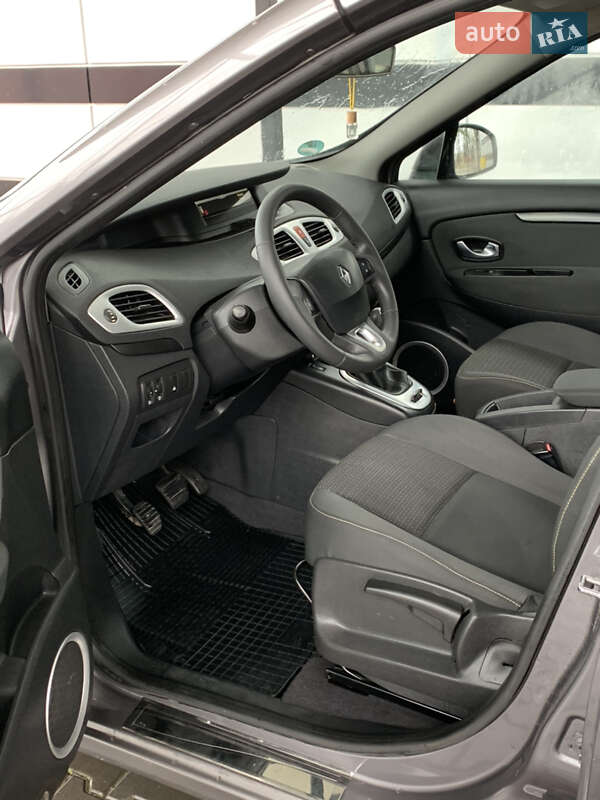 Минивэн Renault Scenic 2009 в Виннице
