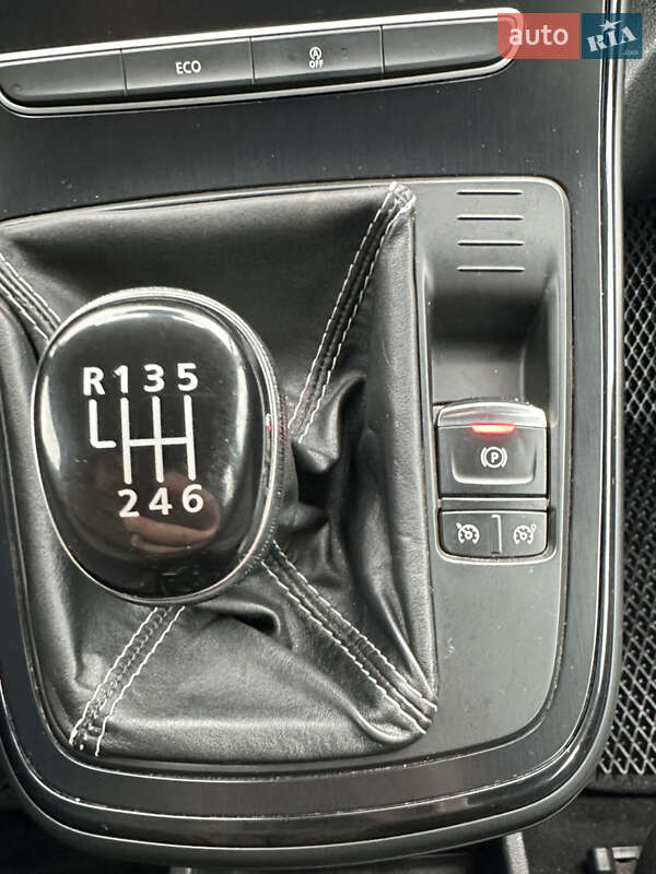 Минивэн Renault Scenic 2017 в Днепре