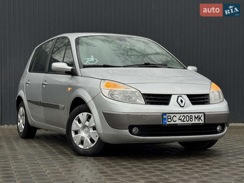 Минивэн Renault Scenic 2005 в Дрогобыче