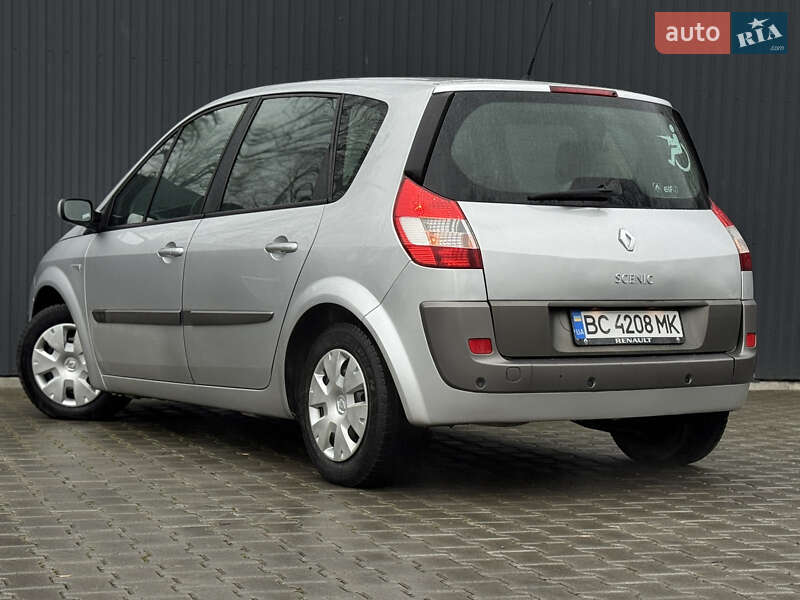 Минивэн Renault Scenic 2005 в Дрогобыче