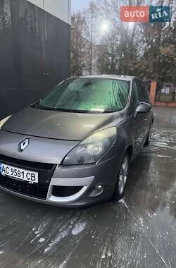 Минивэн Renault Scenic 2010 в Луцке