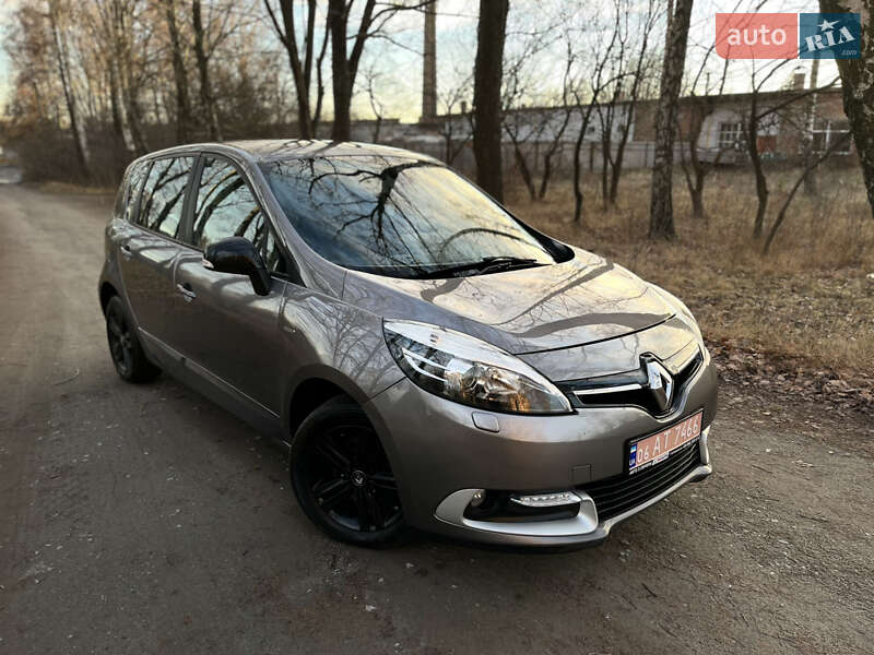 Минивэн Renault Scenic 2015 в Житомире