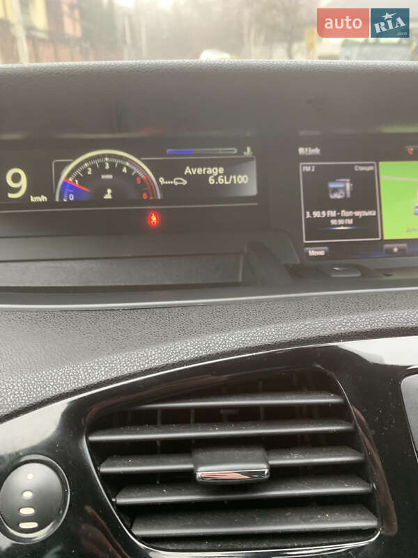 Минивэн Renault Scenic 2015 в Ровно