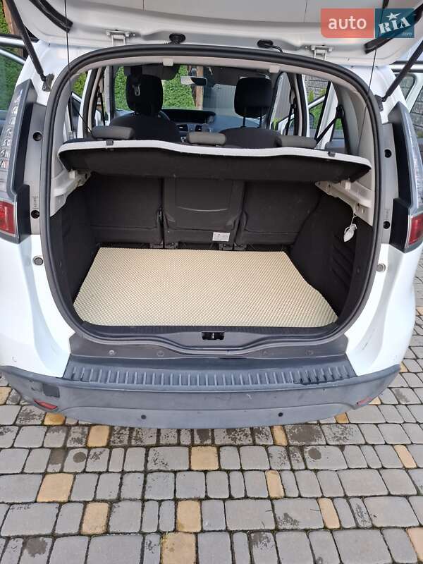 Минивэн Renault Scenic 2013 в Ужгороде фото 2 Минивэн Renault Scenic 2013 в Ужгороде