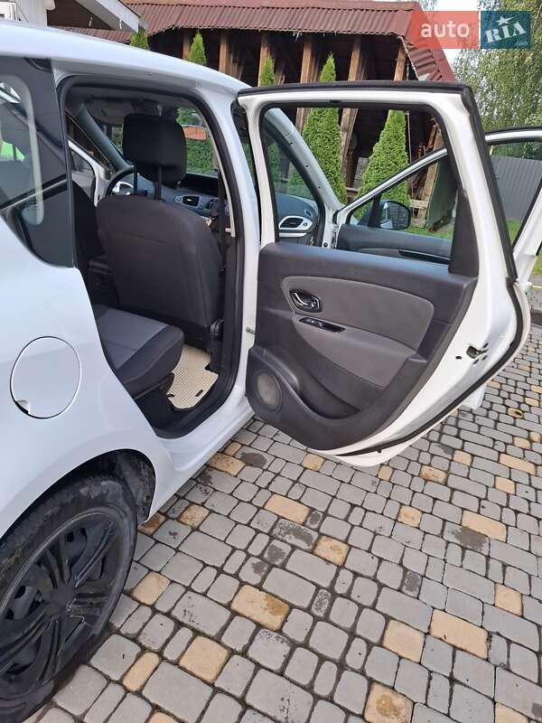 Минивэн Renault Scenic 2013 в Ужгороде фото 7 Минивэн Renault Scenic 2013 в Ужгороде