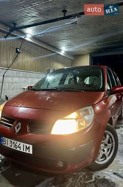 Мінівен Renault Scenic 2004 в Полтаві