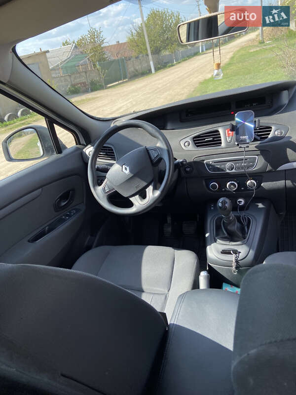 Мінівен Renault Scenic 2011 в Одесі