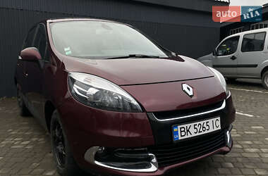 Мінівен Renault Scenic 2012 в Рівному