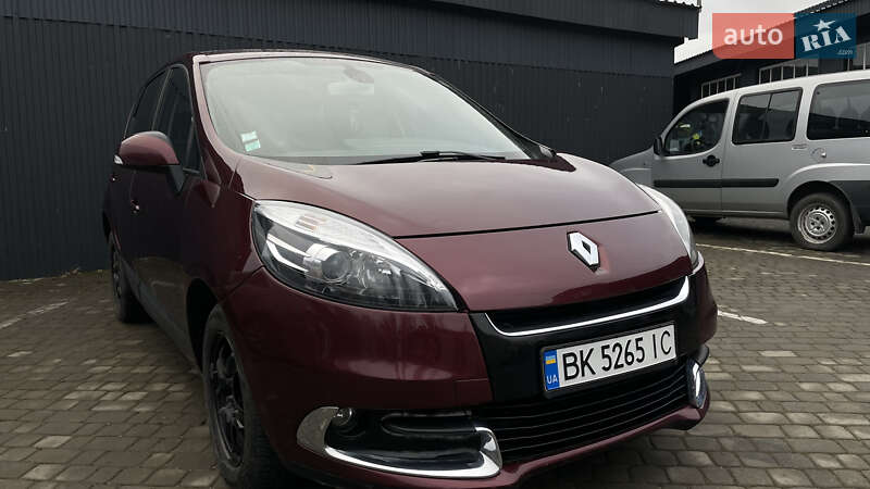 Renault Scenic 2012