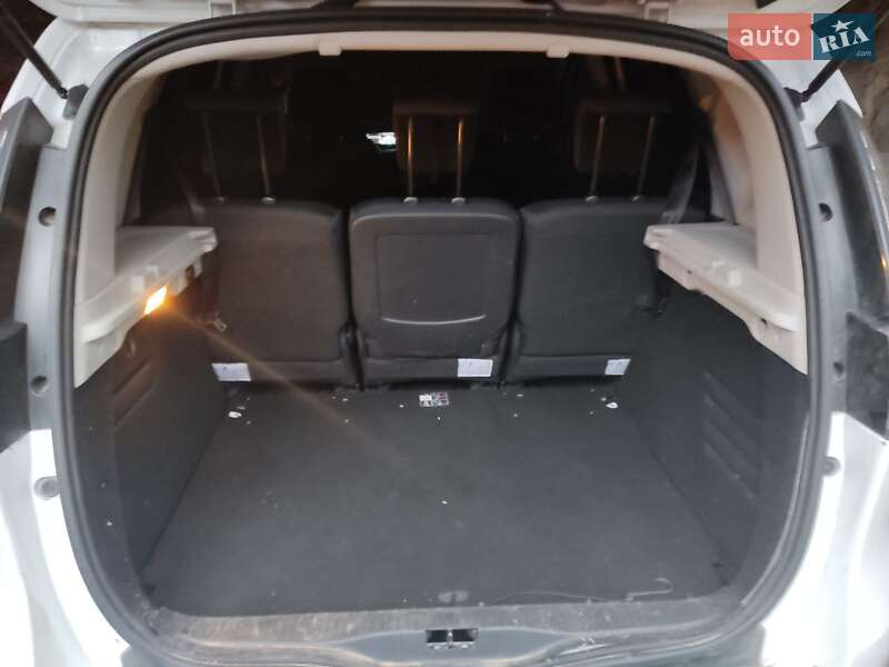 Минивэн Renault Scenic 2012 в Сумах