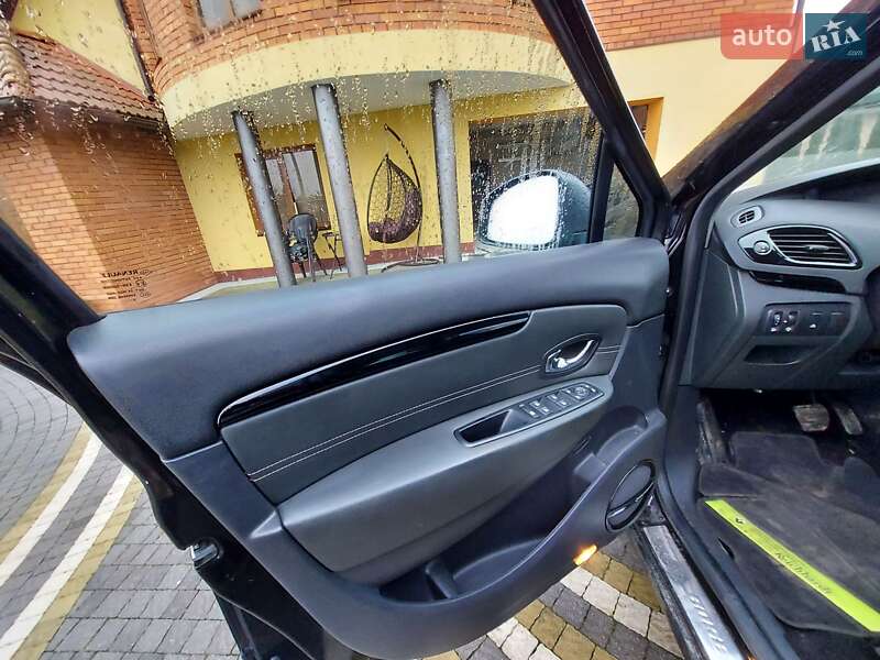 Минивэн Renault Scenic 2012 в Калуше