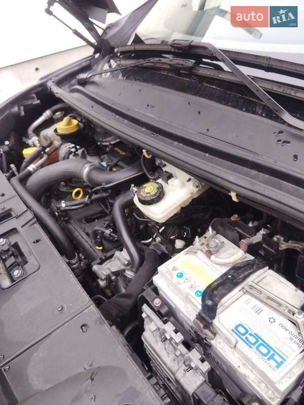 Минивэн Renault Scenic 2013 в Старой Выжевке фото 19 Минивэн Renault Scenic 2013 в Старой Выжевке