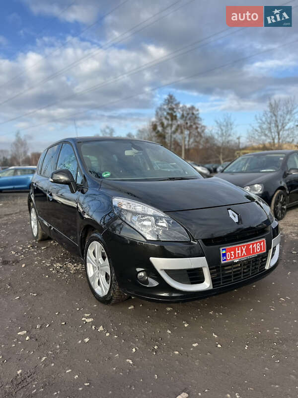 Минивэн Renault Scenic 2010 в Луцке