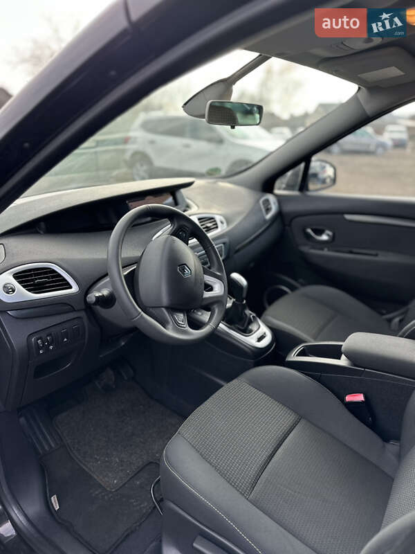 Минивэн Renault Scenic 2010 в Луцке