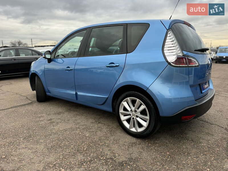Мінівен Renault Scenic 2012 в Києві